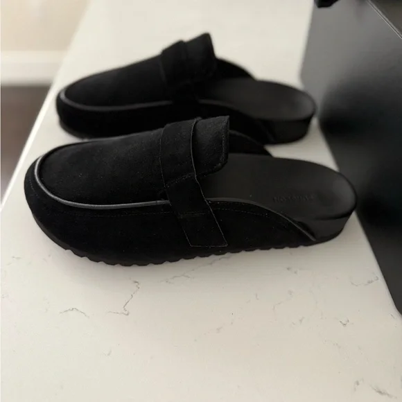 The Shoe Surgeon Black Suede Men's Loafers NWT - Picture 3 of 6